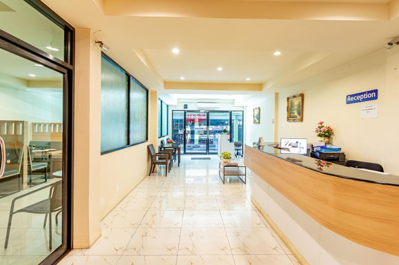 Ice Residence Hotel Bang Sao Thong Екстериор снимка