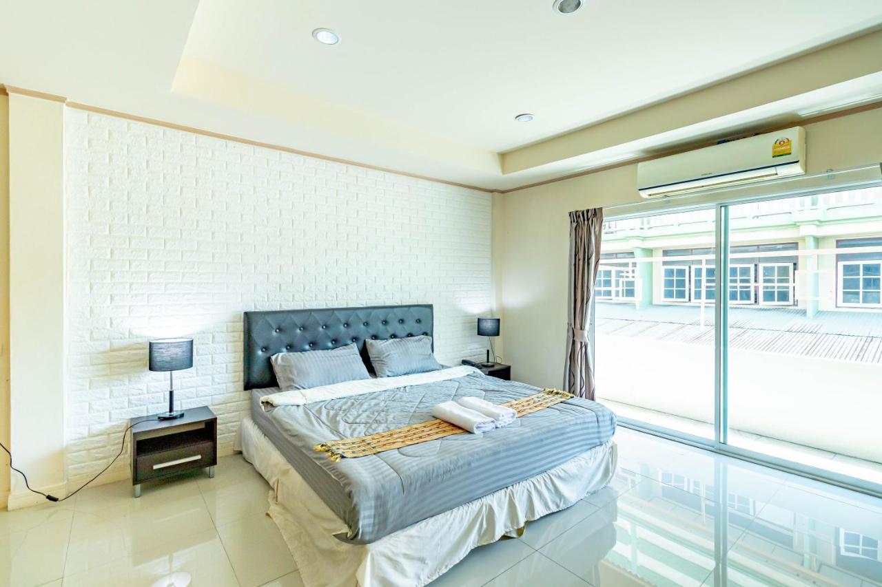 Ice Residence Hotel Bang Sao Thong Екстериор снимка